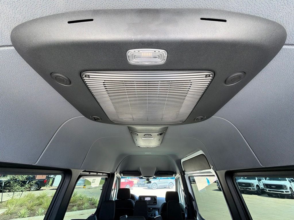 2024 Mercedes-Benz Sprinter 2500 Passenger 144 WB 144 WB
