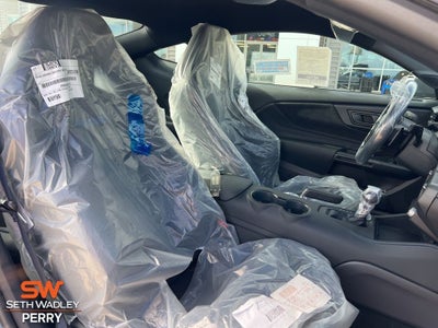 2025 Ford Mustang Dark Horse