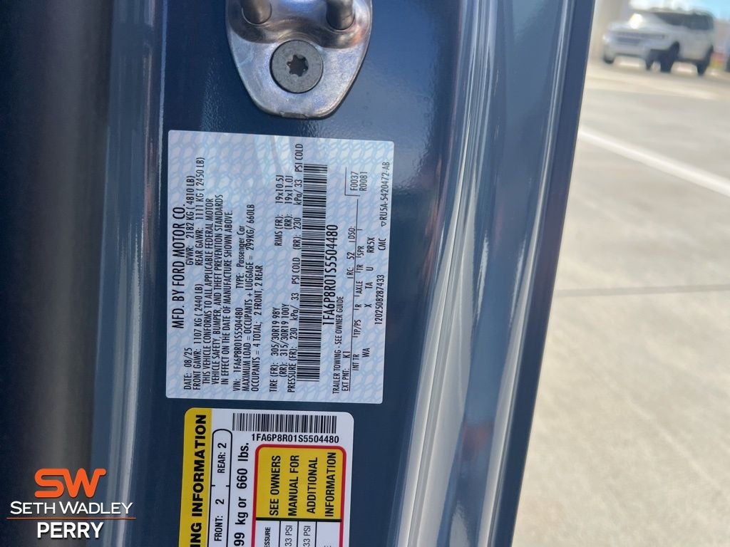 2025 Ford Mustang Dark Horse