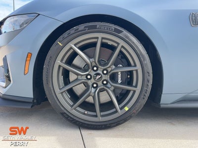 2025 Ford Mustang Dark Horse