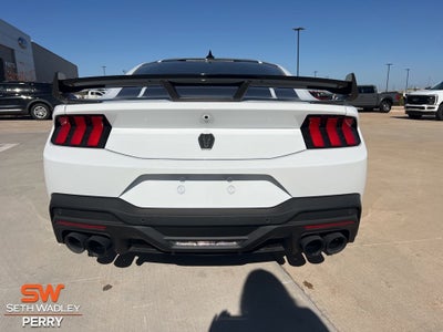 2025 Ford Mustang Dark Horse