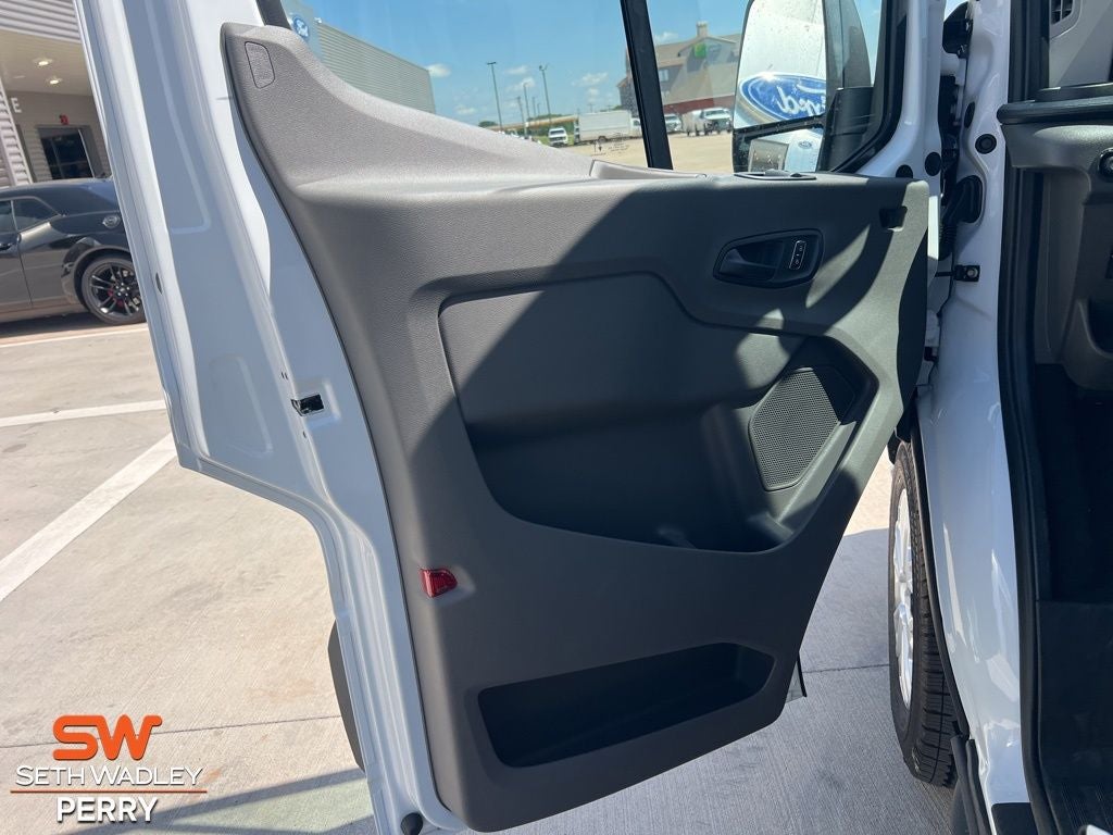 2025 Ford Transit-350 XLT 15 Passenger Van