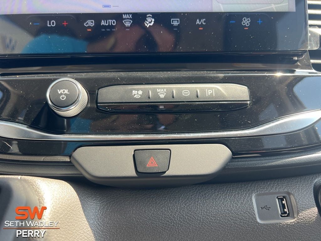 2025 Ford Transit-350 XLT 15 Passenger Van