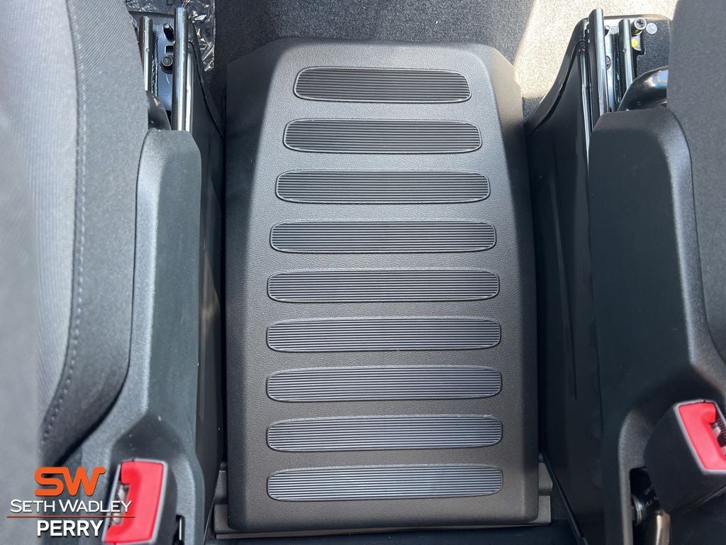 2025 Ford Transit-350 XLT 15 Passenger Van