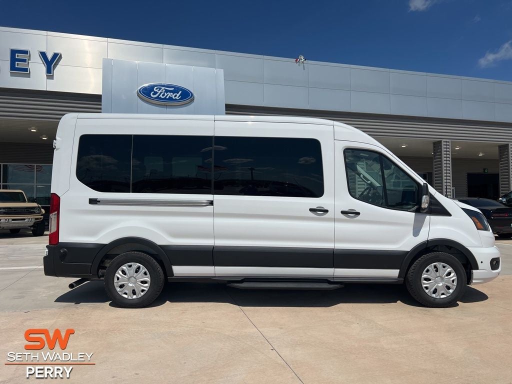 2025 Ford Transit-350 XLT 15 Passenger Van