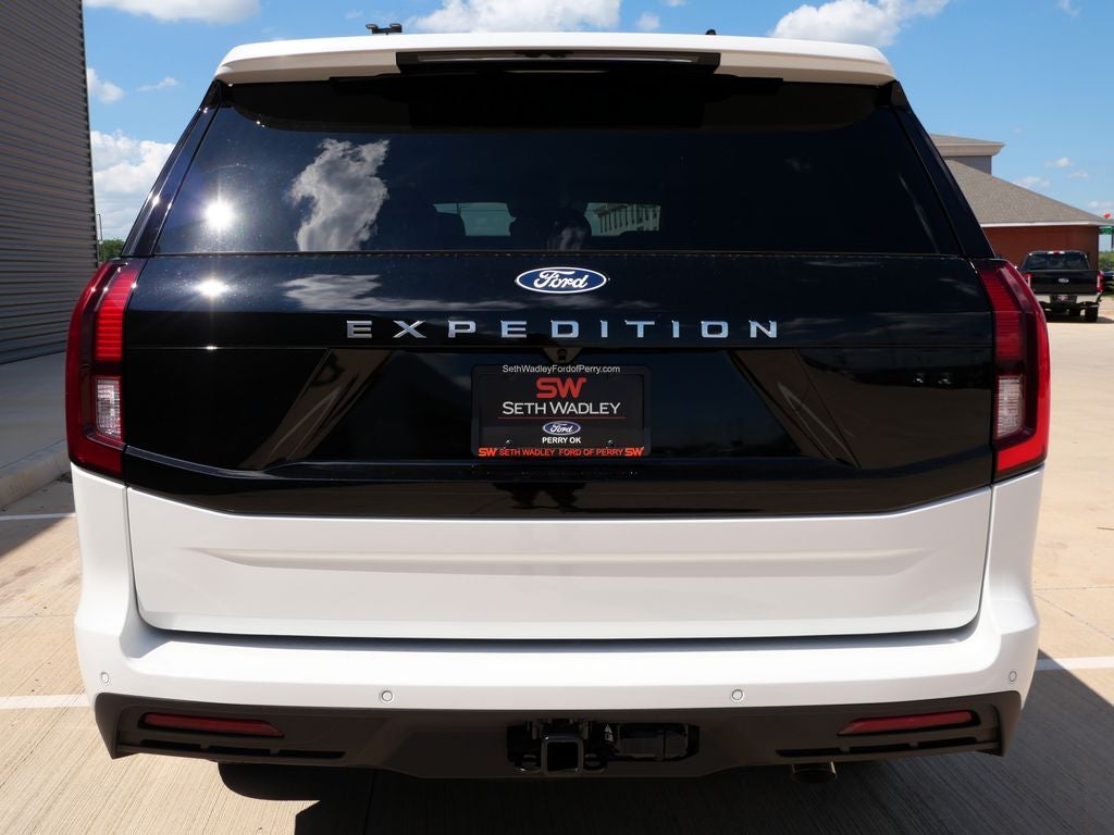 2027 Ford Expedition Active