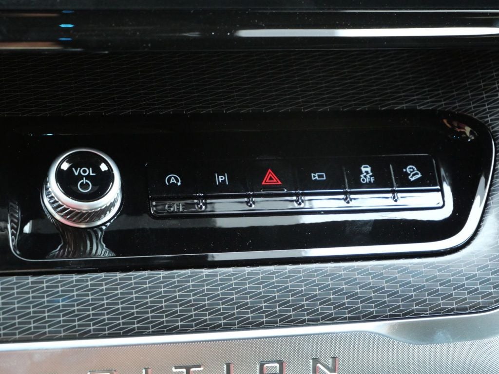 2027 Ford Expedition Platinum Platinum