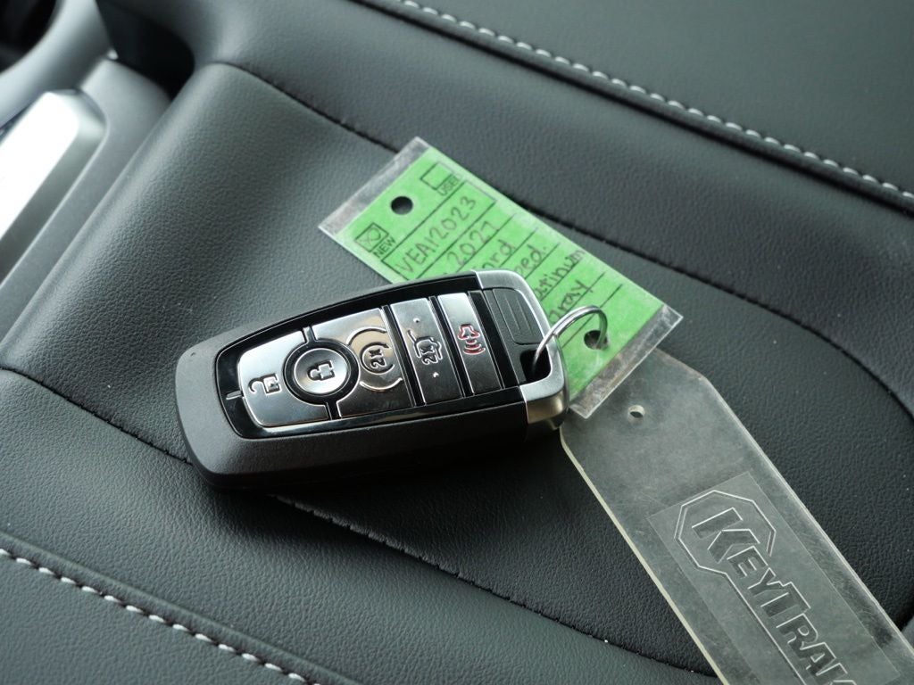 2027 Ford Expedition Platinum Platinum