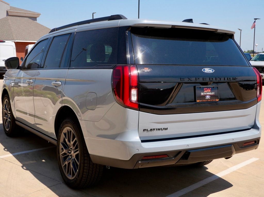 2027 Ford Expedition Platinum Platinum