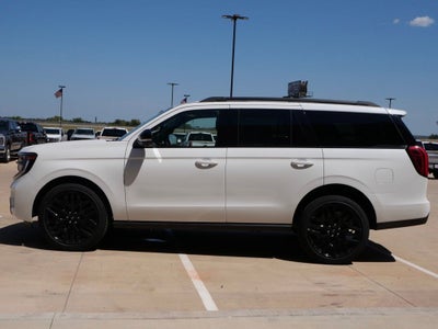 2027 Ford Expedition Platinum