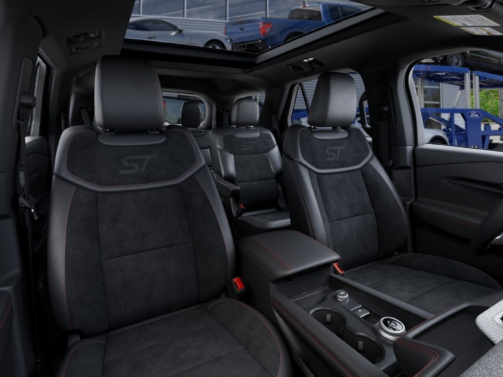 2027 Ford Explorer ST SINISTER PACKAGE