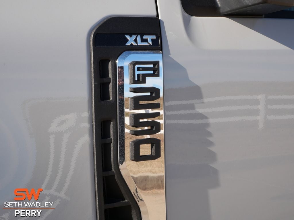 2026 Ford F-250SD XLT