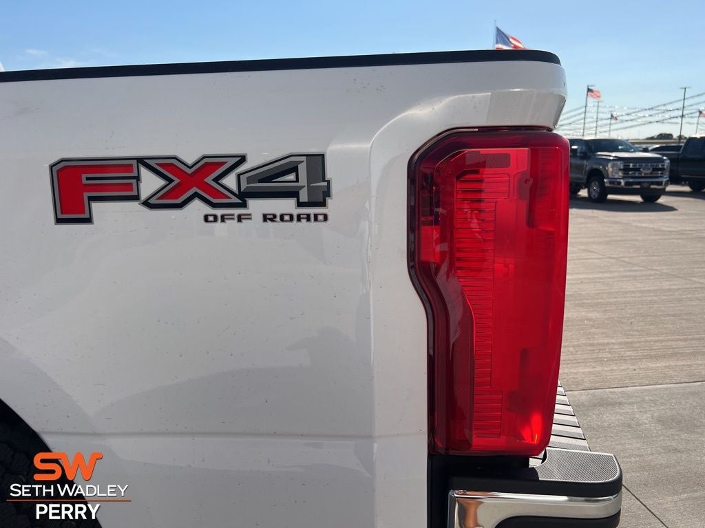 2026 Ford F-250SD XLT