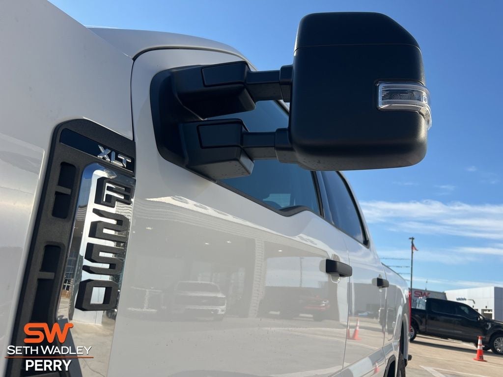 2026 Ford F-250SD XLT