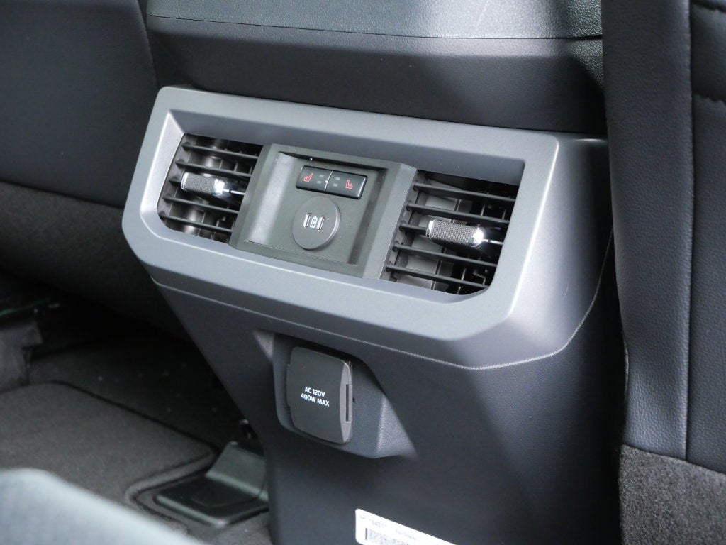 2027 Ford F-250SD Lariat