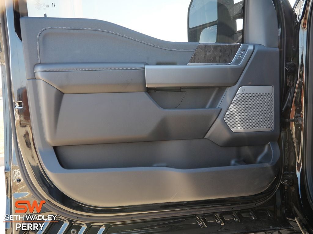 2025 Ford F-250SD Lariat