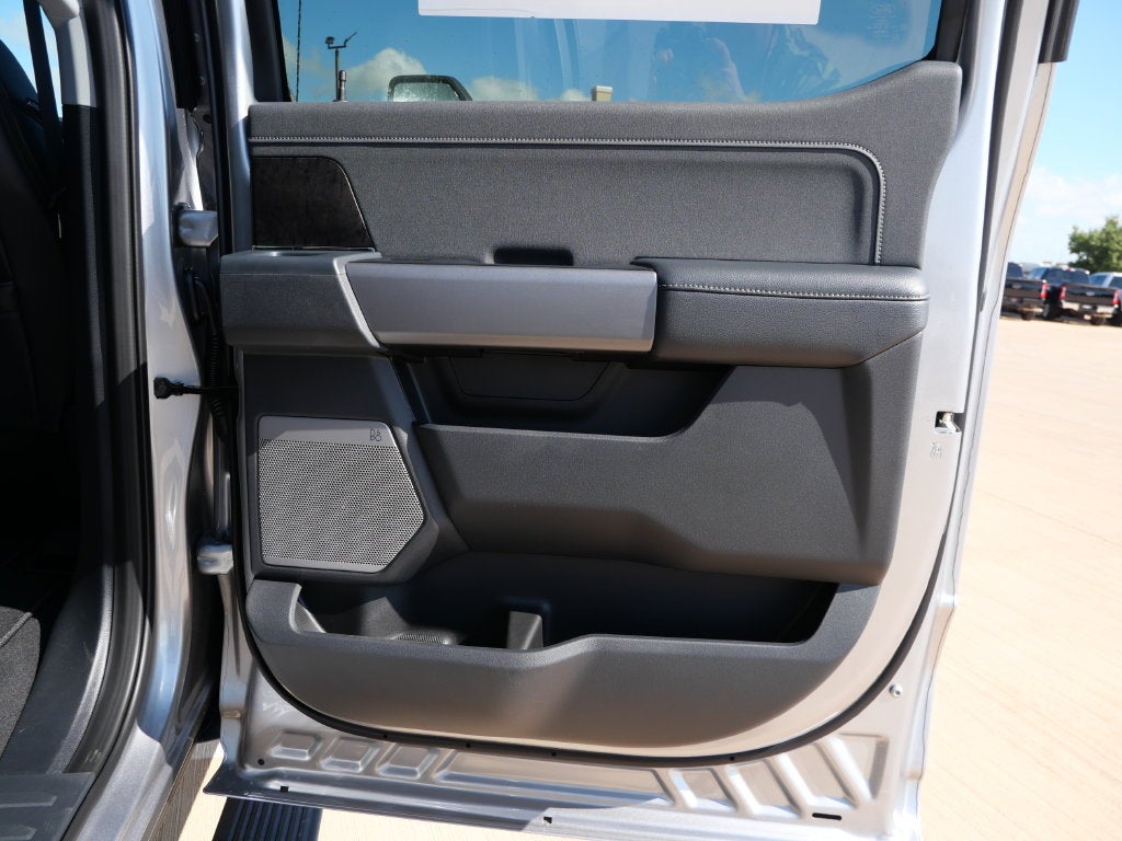 2027 Ford F-250SD Lariat