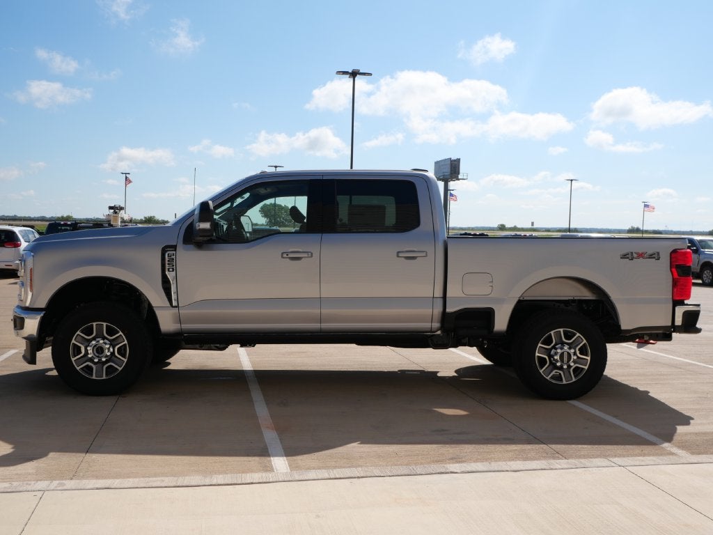 2027 Ford F-250SD Lariat