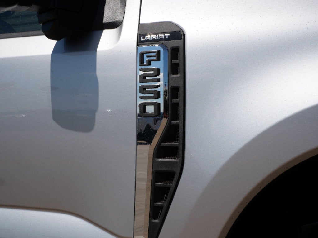2027 Ford F-250SD Lariat