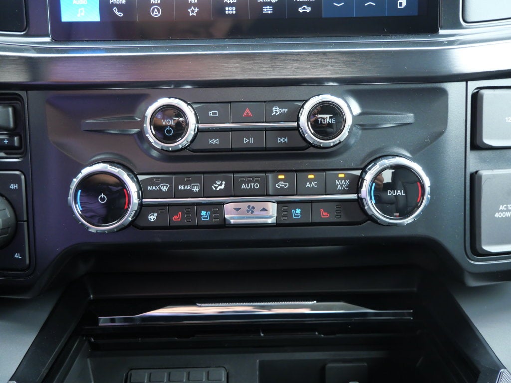 2027 Ford F-250SD Lariat