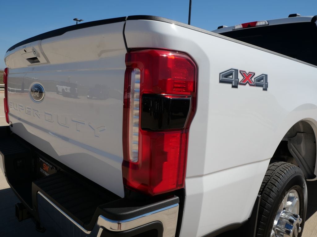 2026 Ford F-250SD XLT