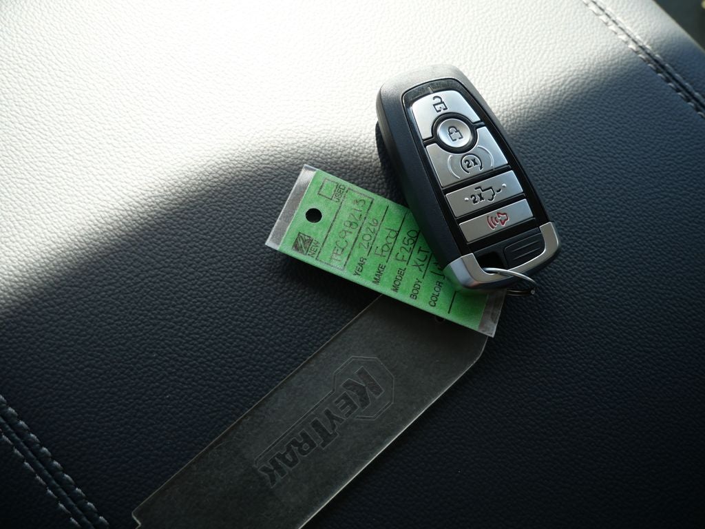 2026 Ford F-250SD XLT