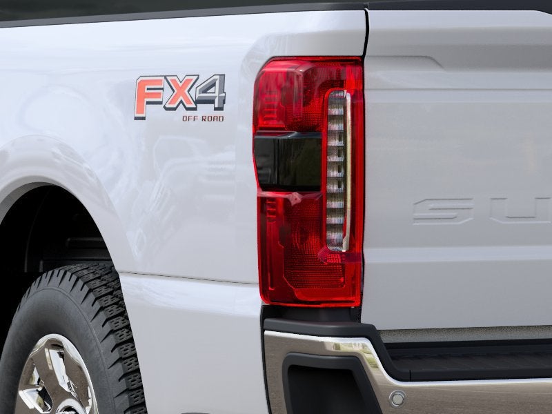 2027 Ford F-350SD F-350® Lariat®