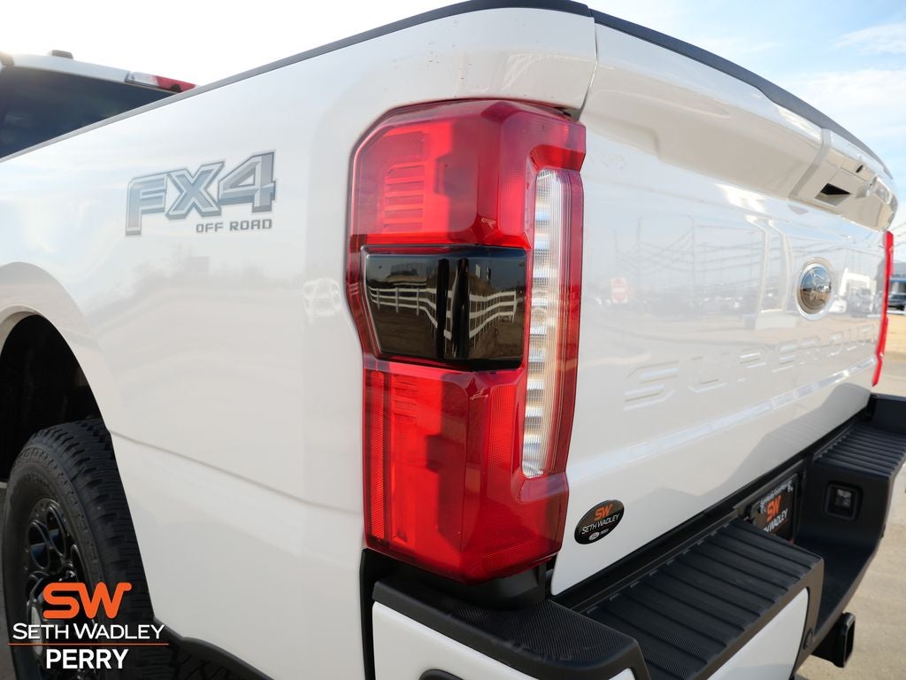 2026 Ford F-350SD Lariat