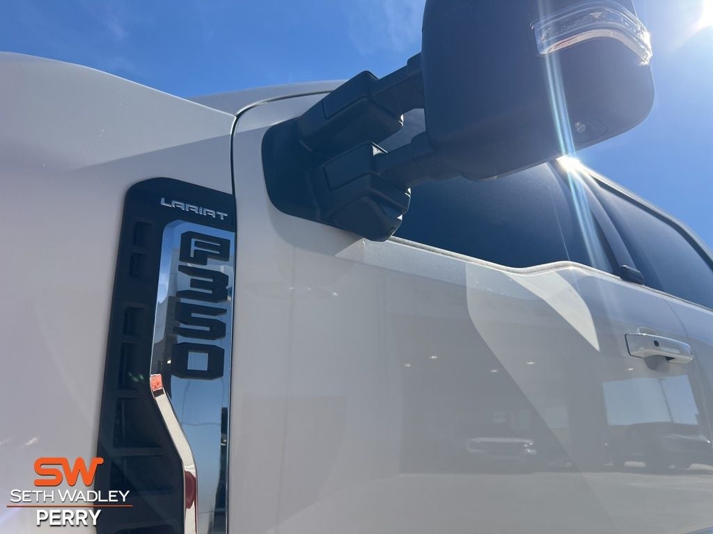 2025 Ford F-350SD Lariat