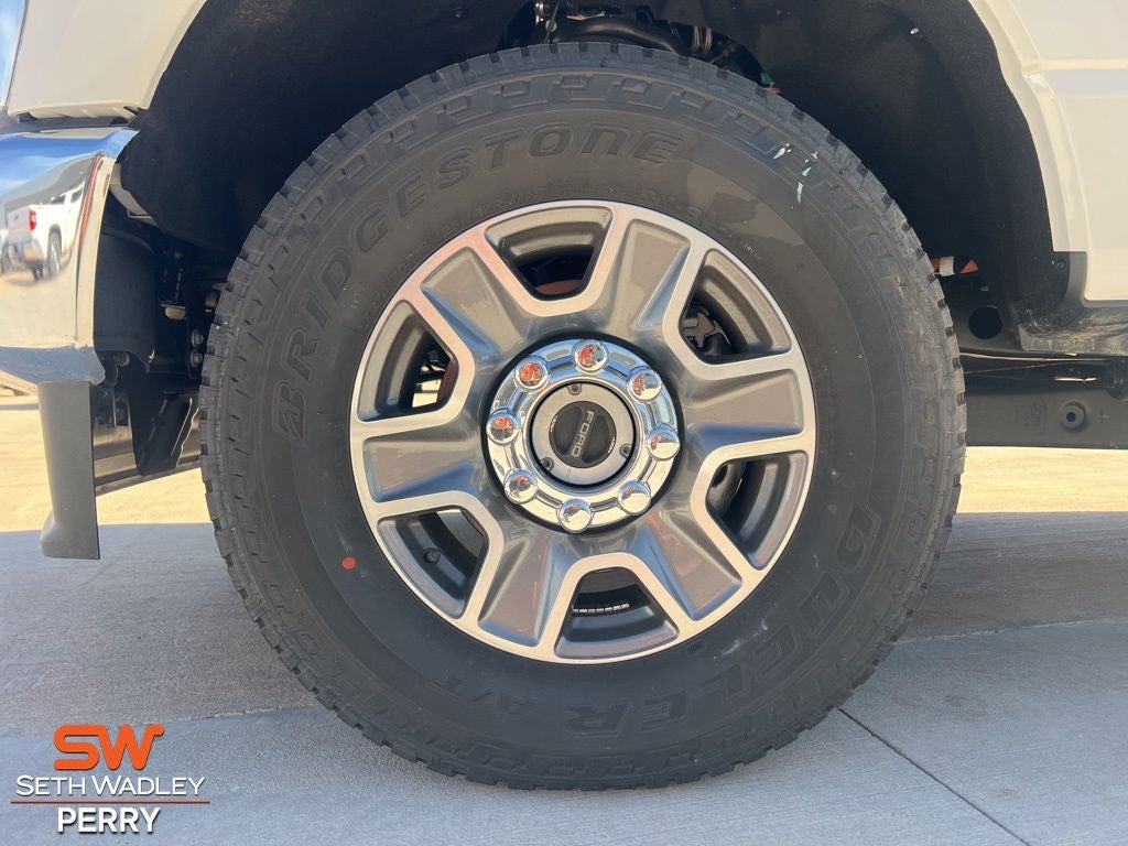 2025 Ford F-350SD Lariat