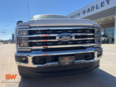 2025 Ford F-350SD Lariat