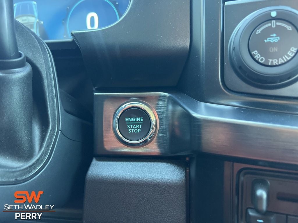 2025 Ford F-350SD Lariat