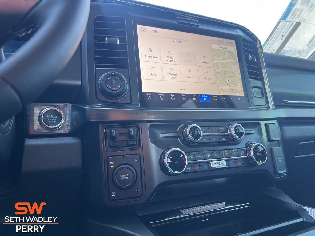 2025 Ford F-350SD Lariat