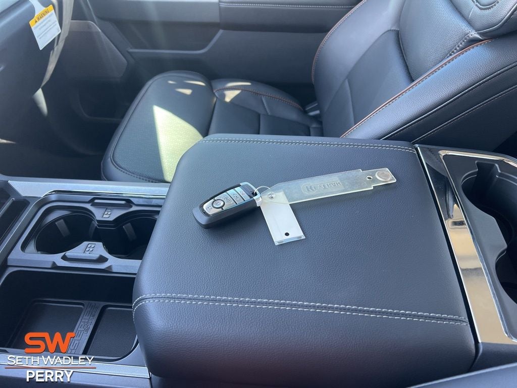 2025 Ford F-350SD Lariat