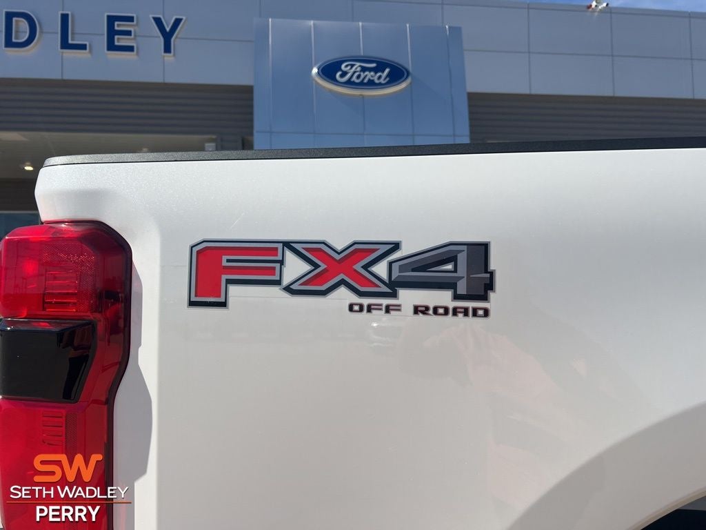 2025 Ford F-350SD Lariat