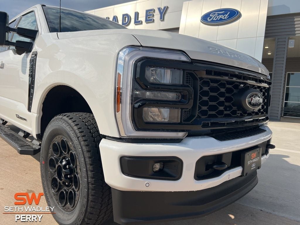 2026 Ford F-350SD Lariat