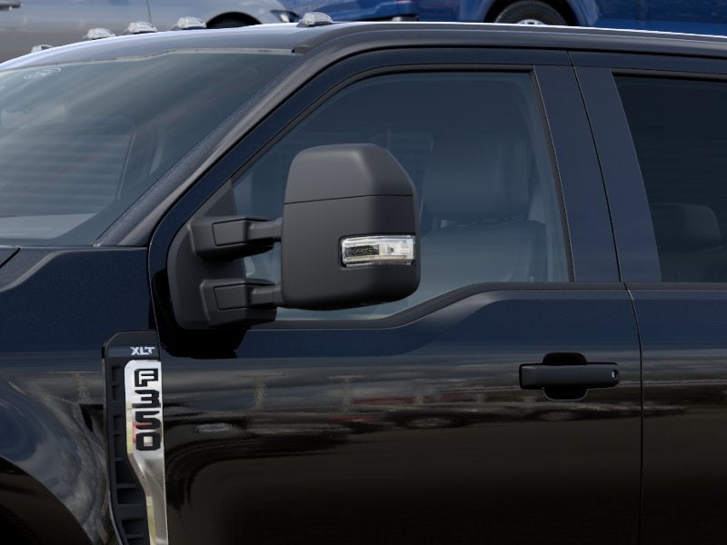 2027 Ford F-350SD XLT DRW