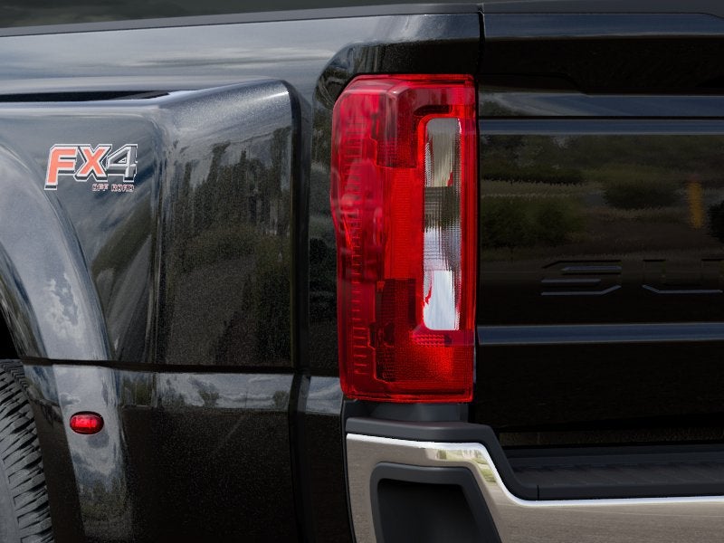 2027 Ford F-350SD XLT DRW