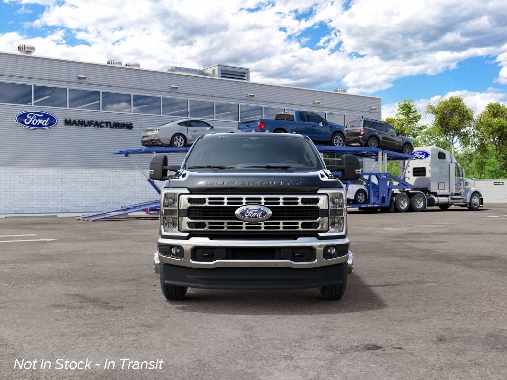 2027 Ford F-350SD XLT DRW