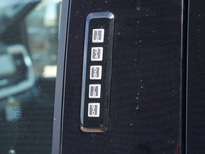 2027 Ford F-350SD Lariat DRW