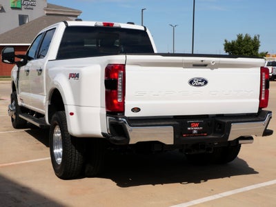 2027 Ford F-350SD Lariat DRW