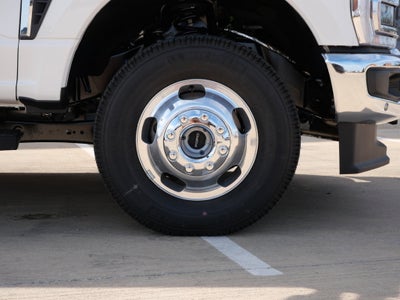 2027 Ford F-350SD Lariat DRW