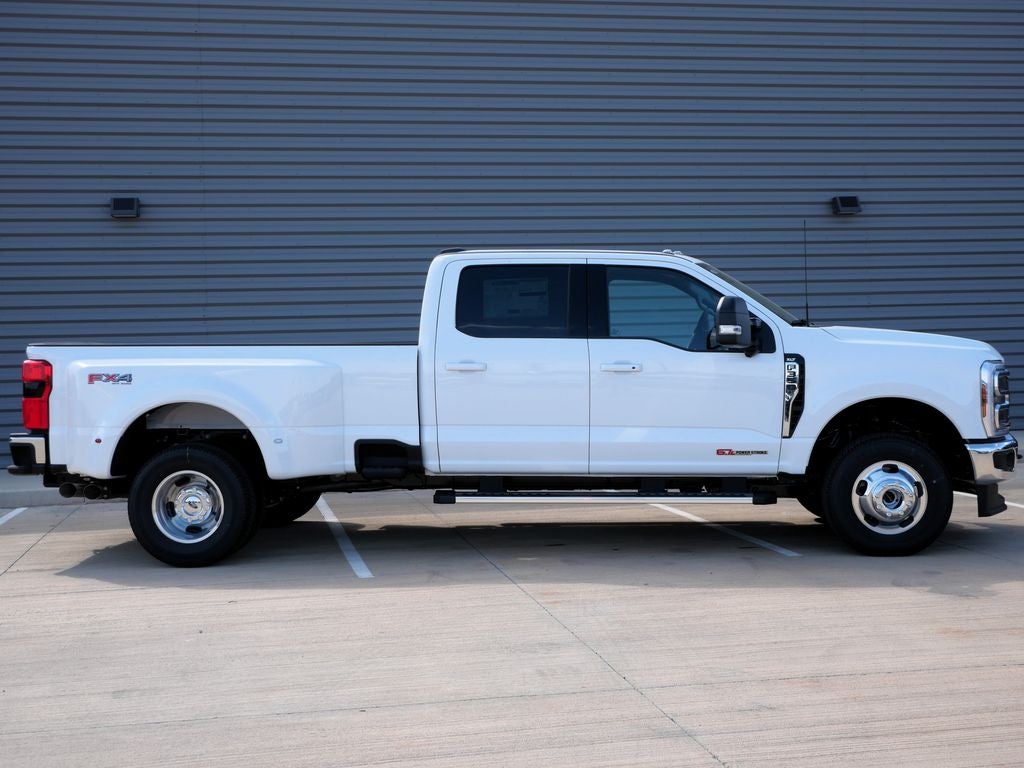 2027 Ford F-350SD XLT DRW