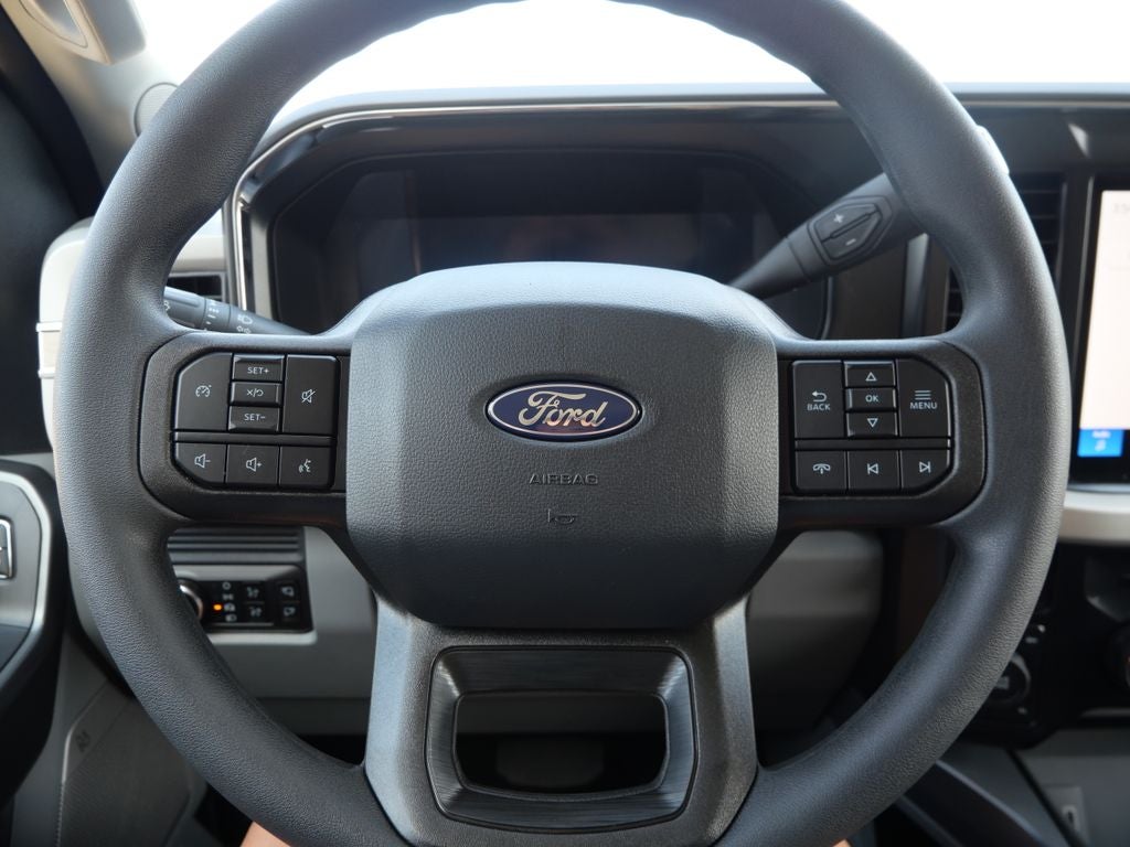2027 Ford F-350SD XLT DRW