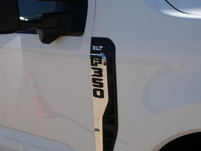 2027 Ford F-350SD XLT DRW