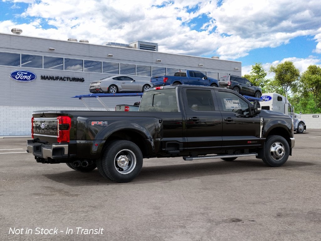 2027 Ford F-350SD Lariat DRW