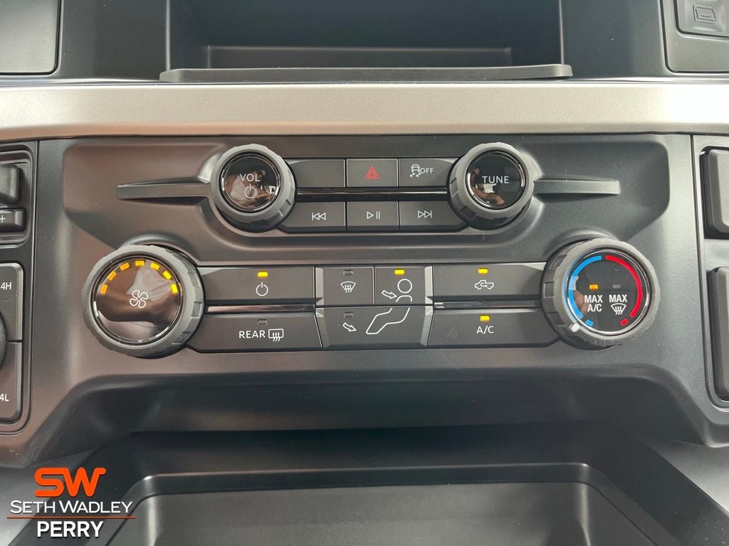 2026 Ford F-350SD XLT DRW