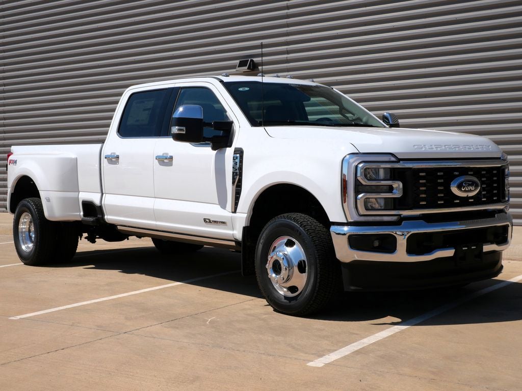 2026 Ford F-350SD Lariat DRW