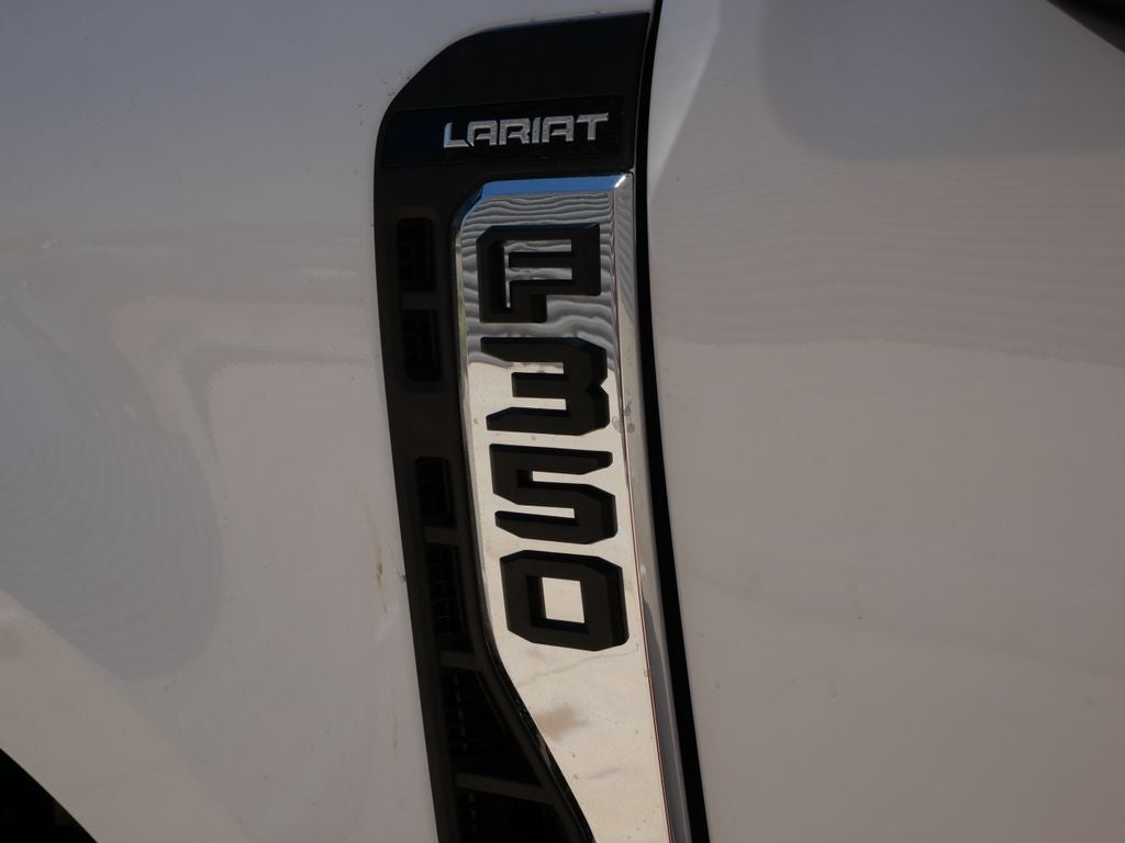 2026 Ford F-350SD Lariat DRW