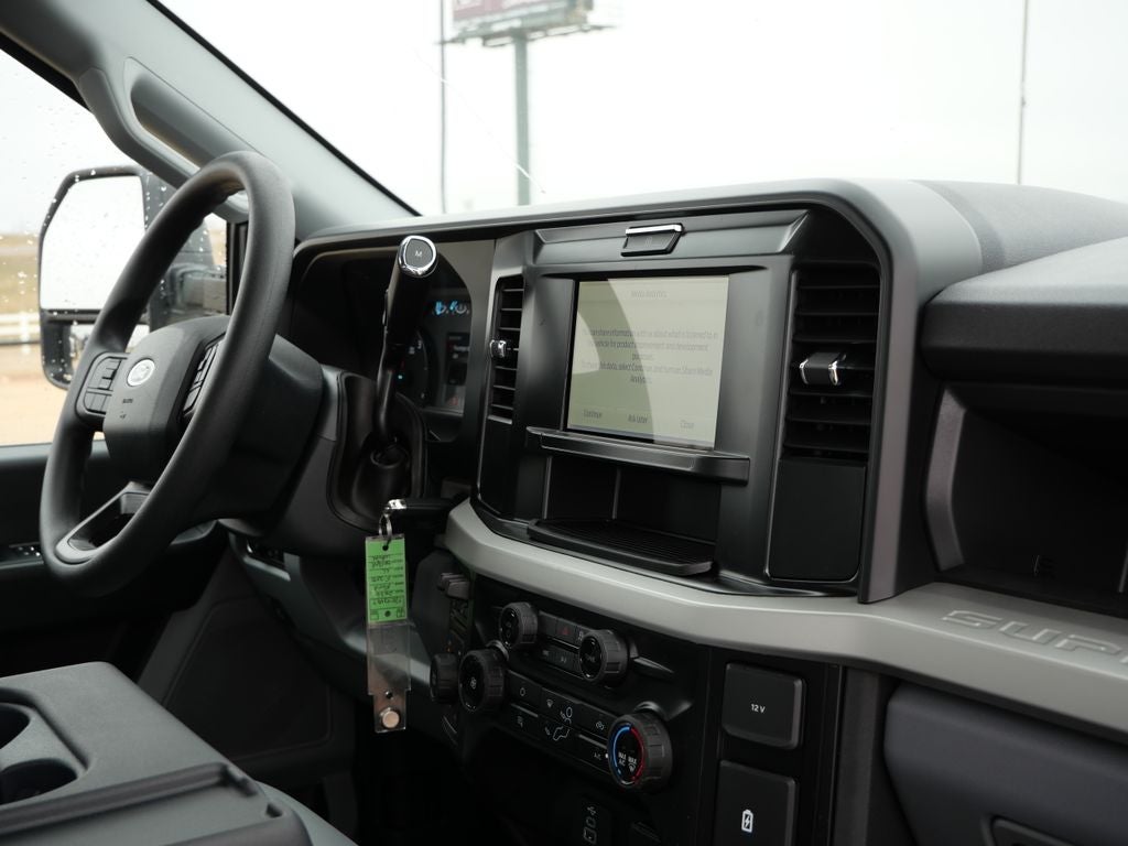 2026 Ford F-350SD XL DRW